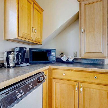 Wind Hill Farm Apartment Манчестър Екстериор снимка