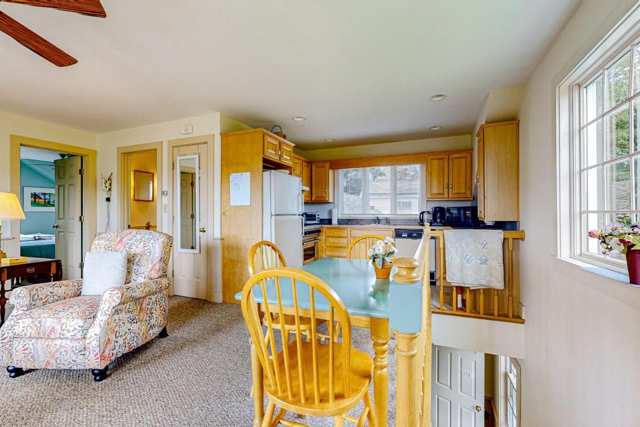 Wind Hill Farm Apartment Манчестър Екстериор снимка